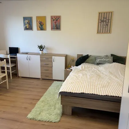 With Free Parking And Easy Access To Apartment Ljubljana